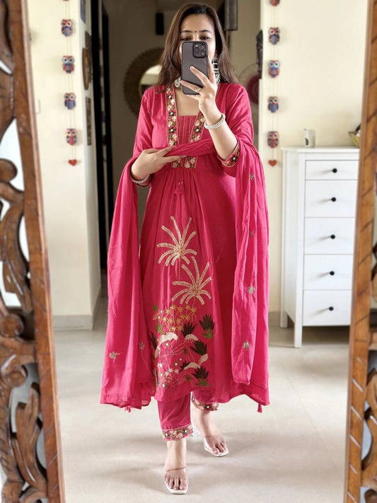Pink Embroidered Kurta Set with Dupatta – Floral & Palm Motif Detailing