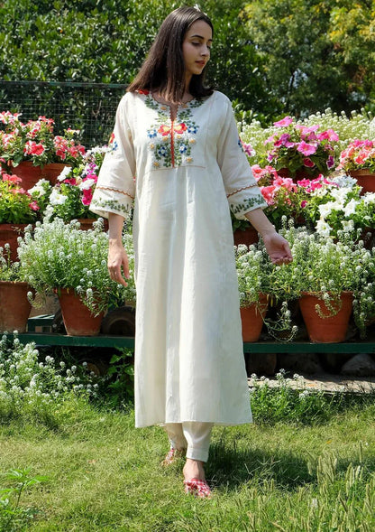 Off White Embroidered Cotton Kurta And Pant Set