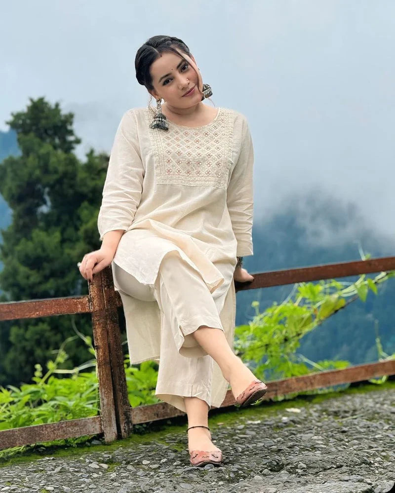 Off White Embroidered Cotton Kurta And Pant Set