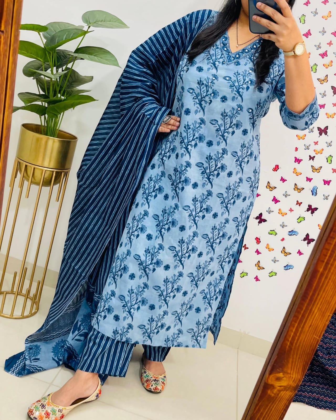 Poorvi's Blue Cotton Kurta Set