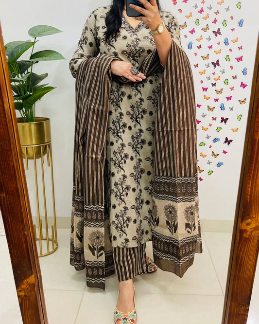 Poorvi's Brown Cotton Kurta Set