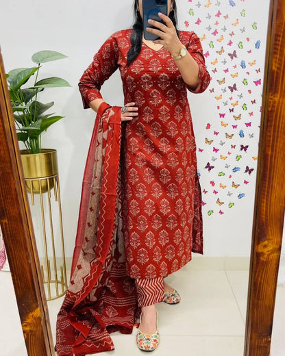 Red Premium Rich Azrak Cotton Suit