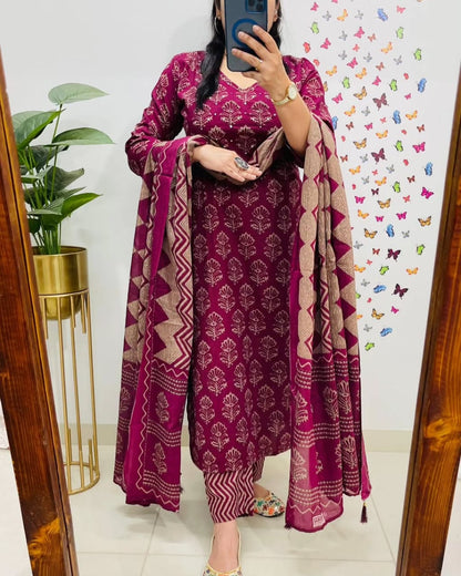 Magenta Premium Rich Azrak Cotton Suit
